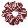 Světle růžová saténová scrunchie do vlasů | Emies