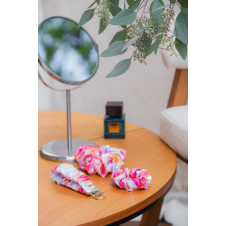 Luna scrunchie s autorským tiskem | Emies