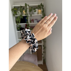 Leopardí scrunchie s autorským tiskem | Emies
